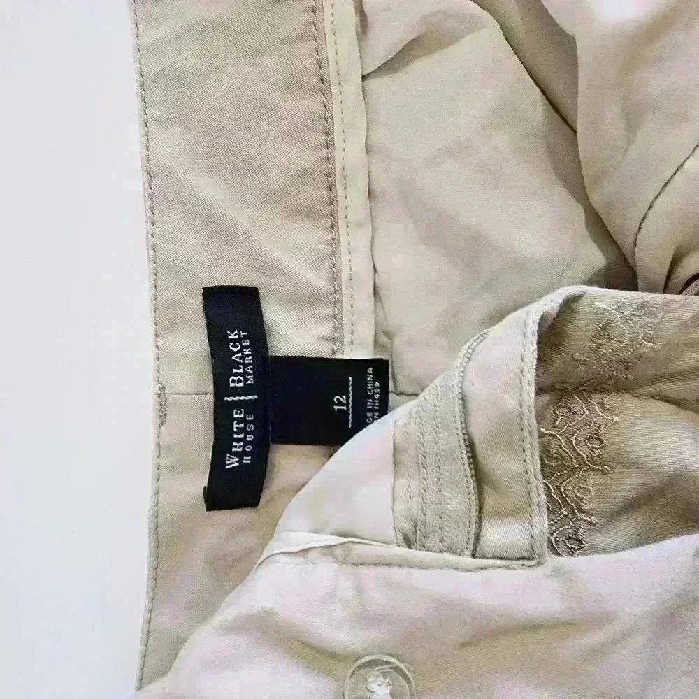 WHBM khaki shorts - Picture 2 of 5